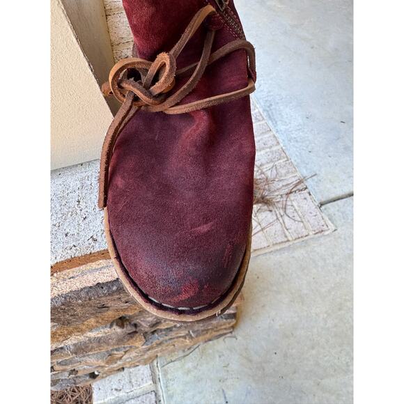 Born Women's Calyn Red Suede Bootie-Style BR0027644-Size 7.5 - Picture 5 of 8